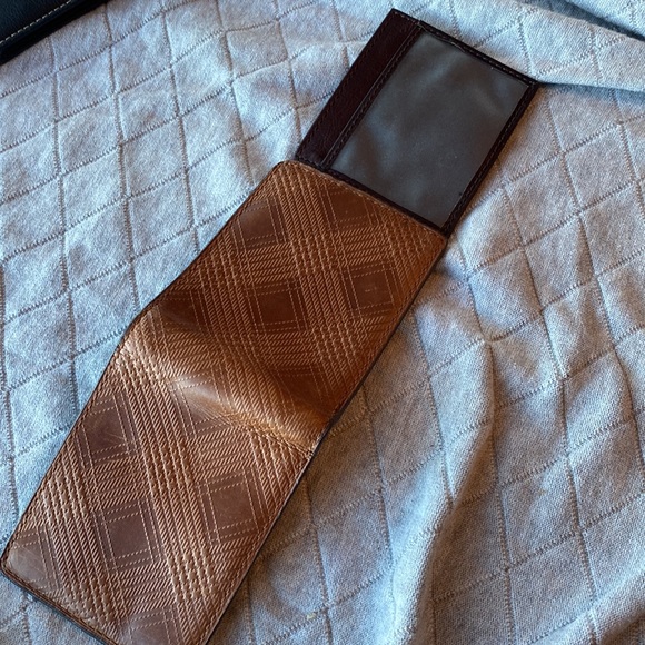 Fossil genuine leather wallet - Picture 6 of 8